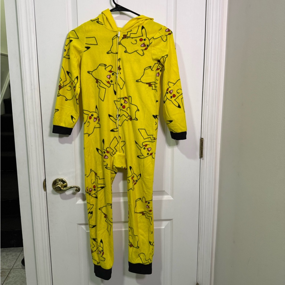 Pokemon Yellow and Black Pikachu Footies